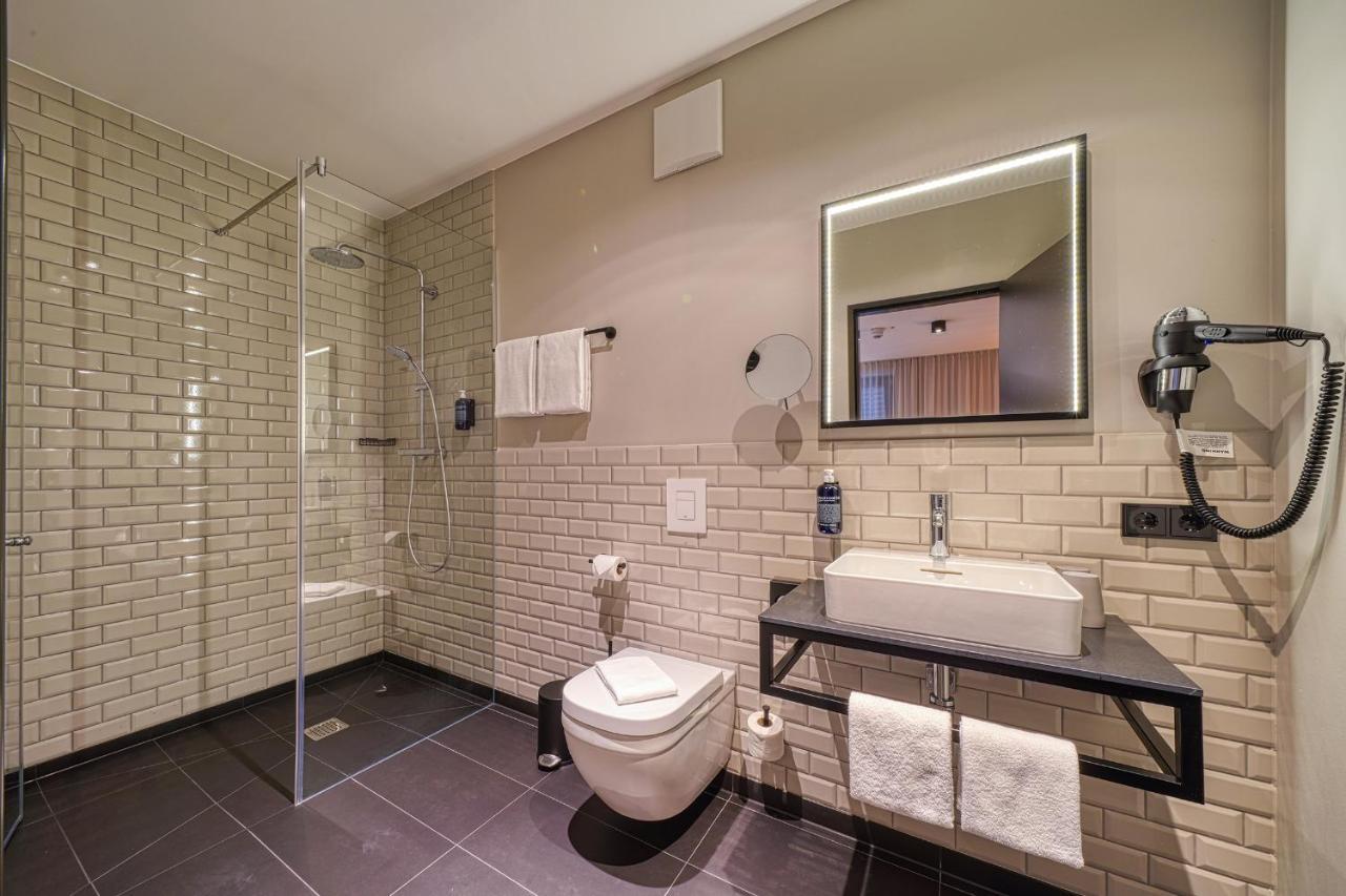 Vienna House Easy By Wyndham Bonn City Esterno foto