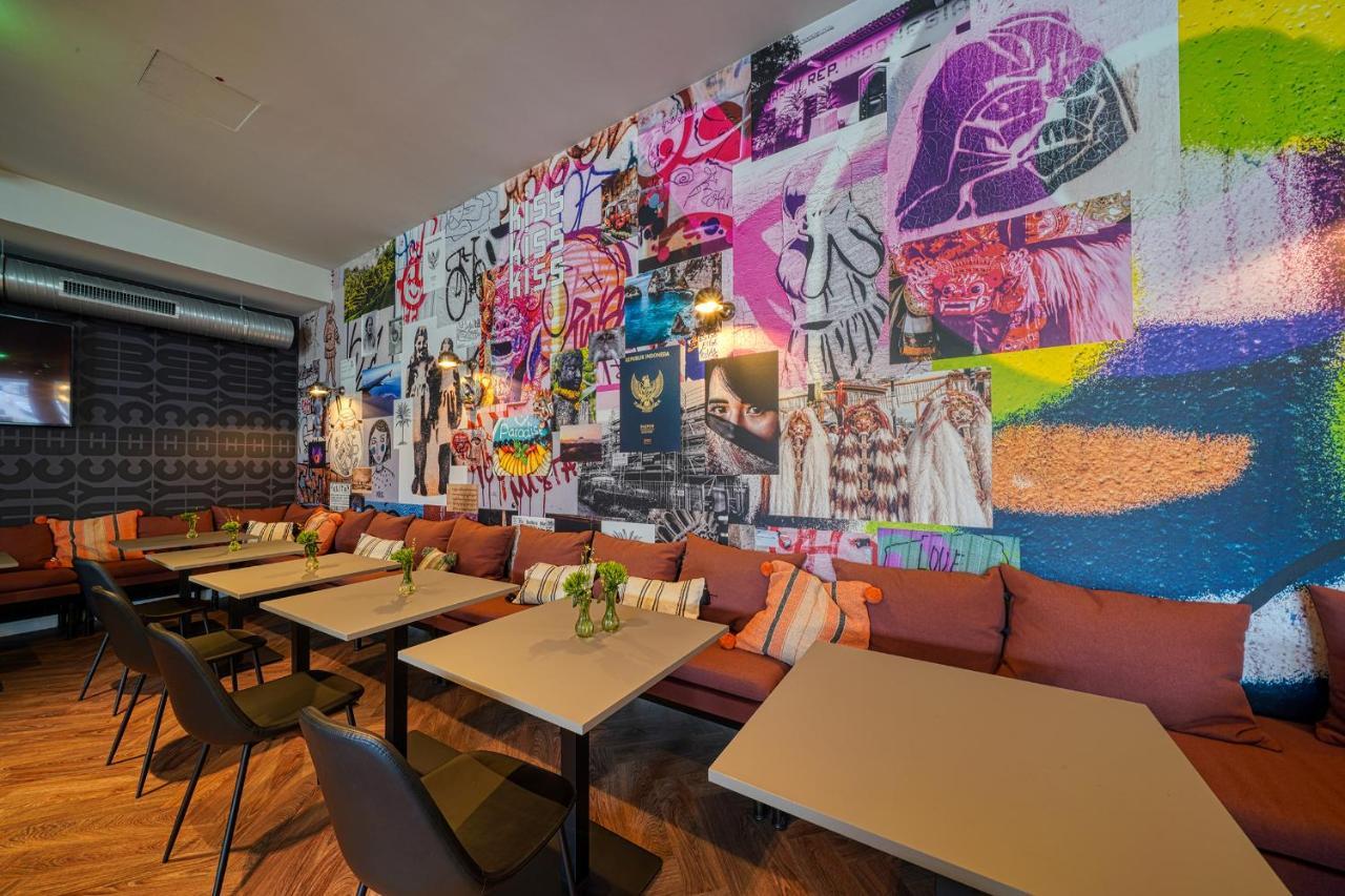 Vienna House Easy By Wyndham Bonn City Esterno foto