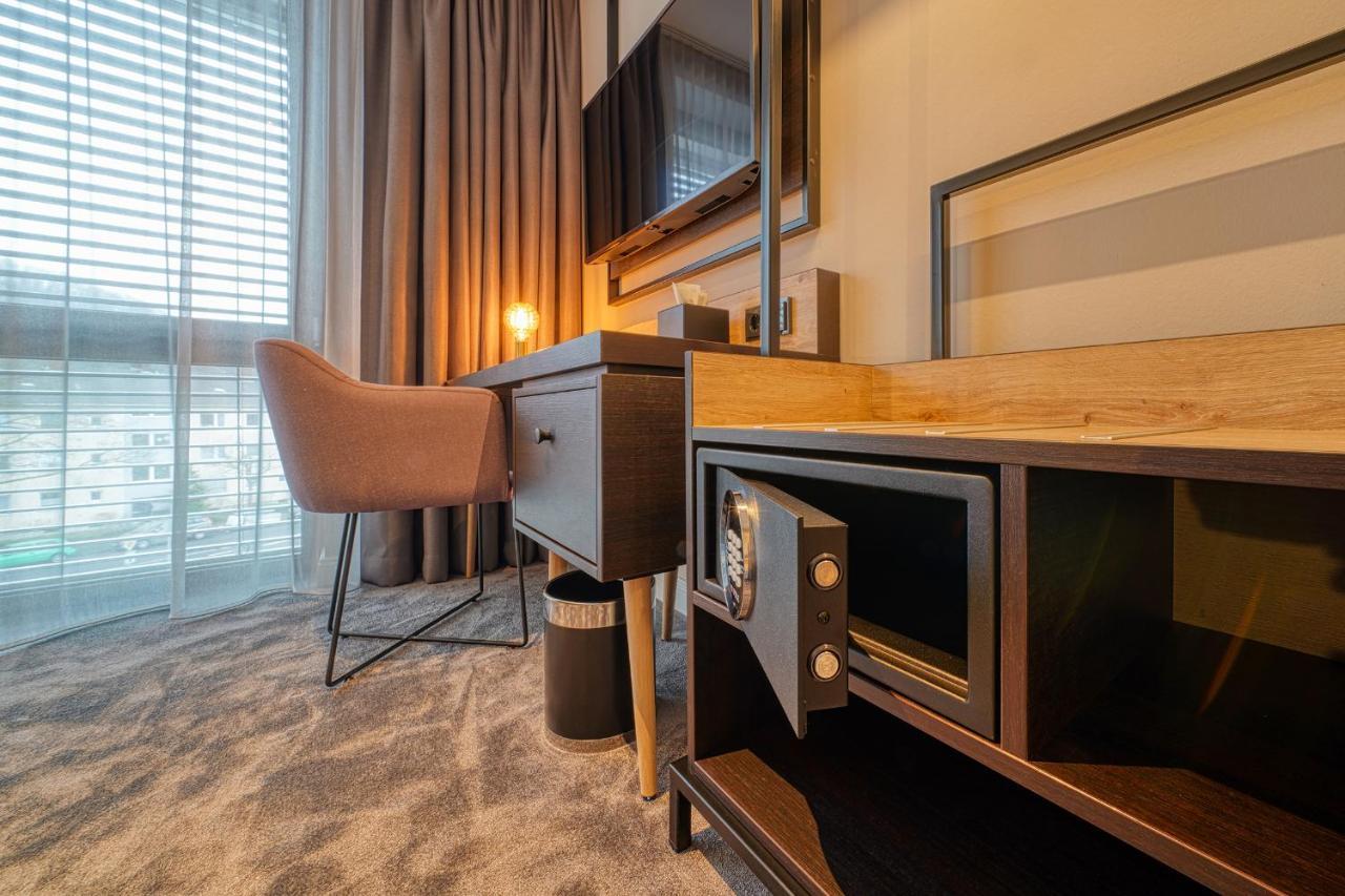 Vienna House Easy By Wyndham Bonn City Esterno foto