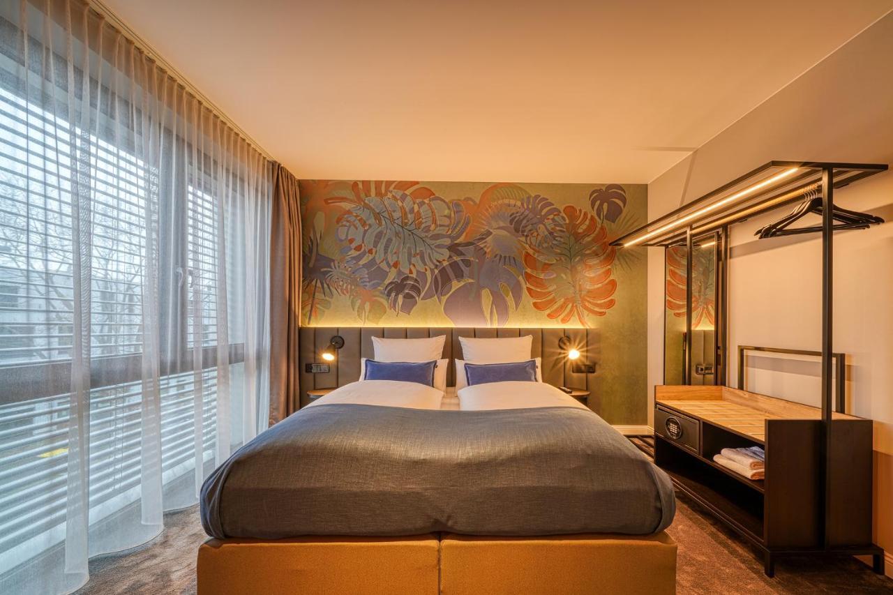 Vienna House Easy By Wyndham Bonn City Esterno foto