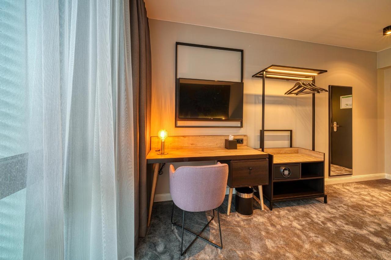 Vienna House Easy By Wyndham Bonn City Esterno foto