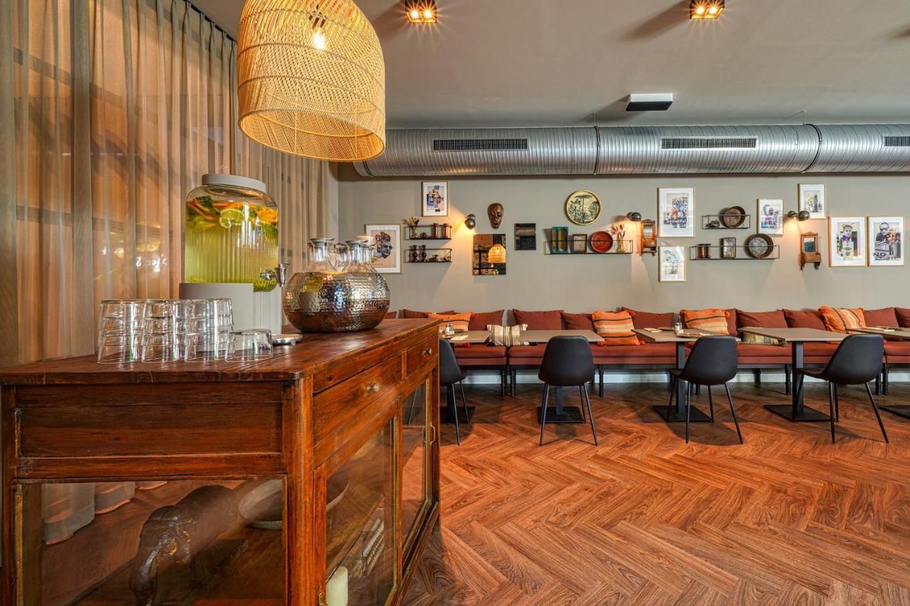 Vienna House Easy By Wyndham Bonn City Esterno foto