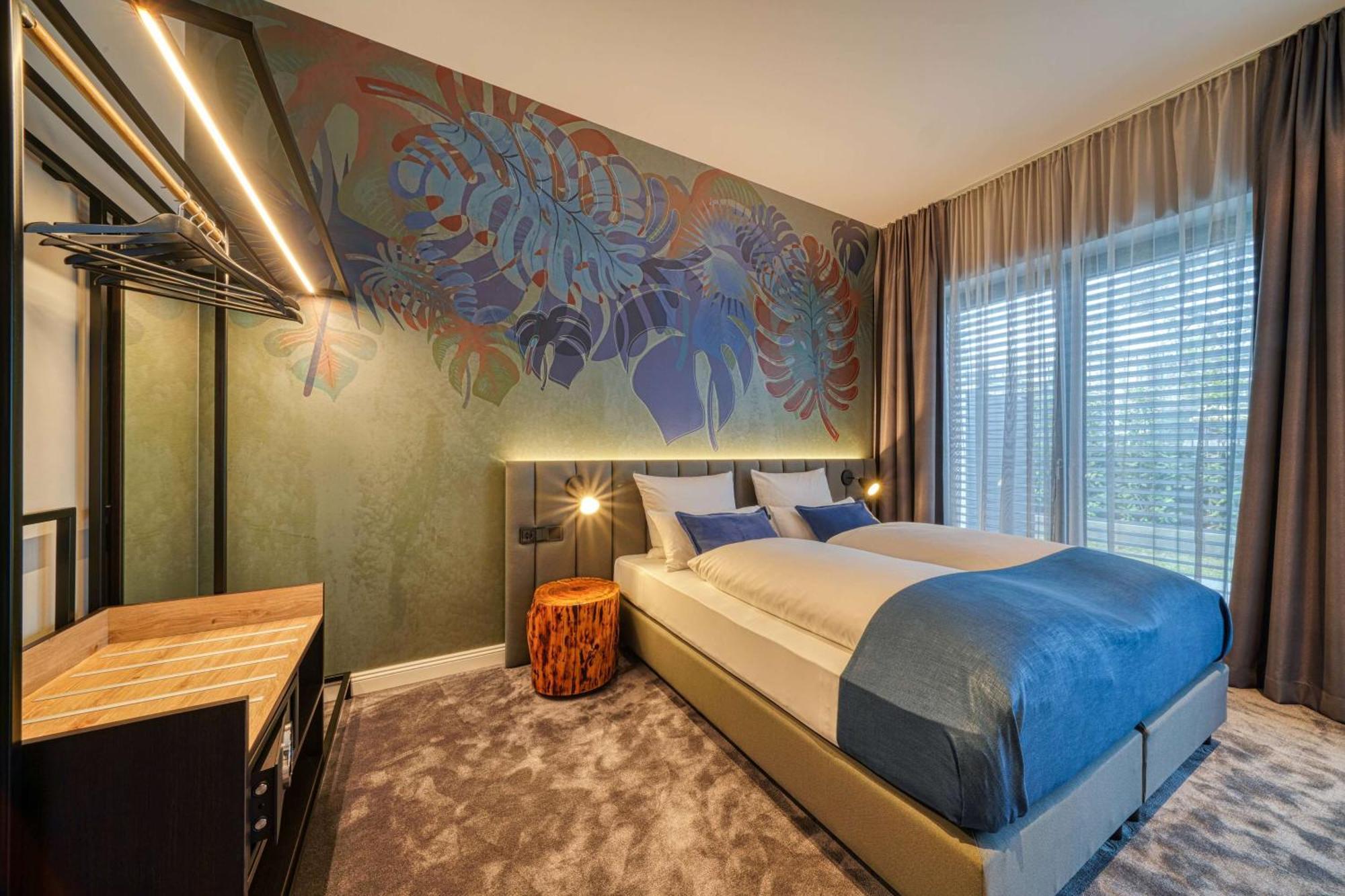 Vienna House Easy By Wyndham Bonn City Esterno foto